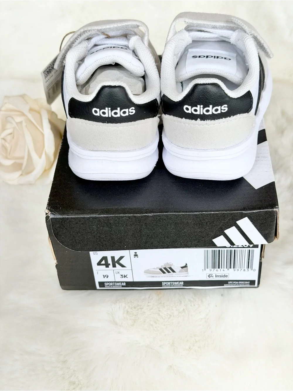 ADIDAS RUN 70s 2.O toddlers  white  and Black Sneakers w/Velcro closure Unisex